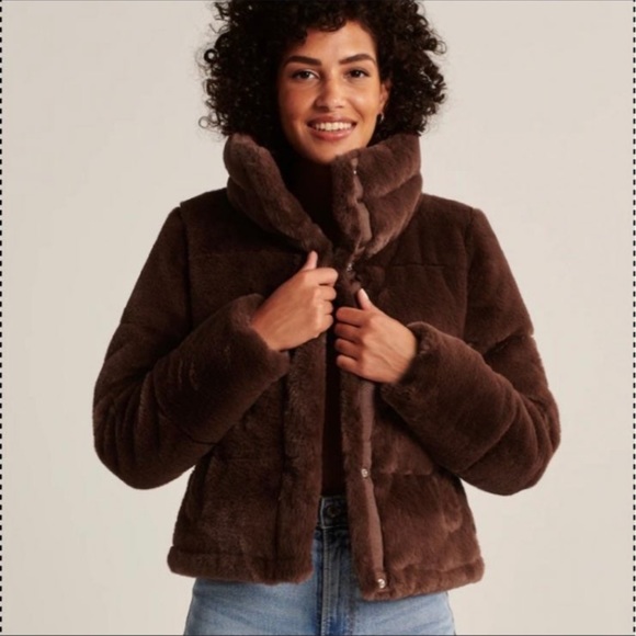 Abercrombie & Fitch Mini Fur Puffer Jacket - Picture 5 of 5